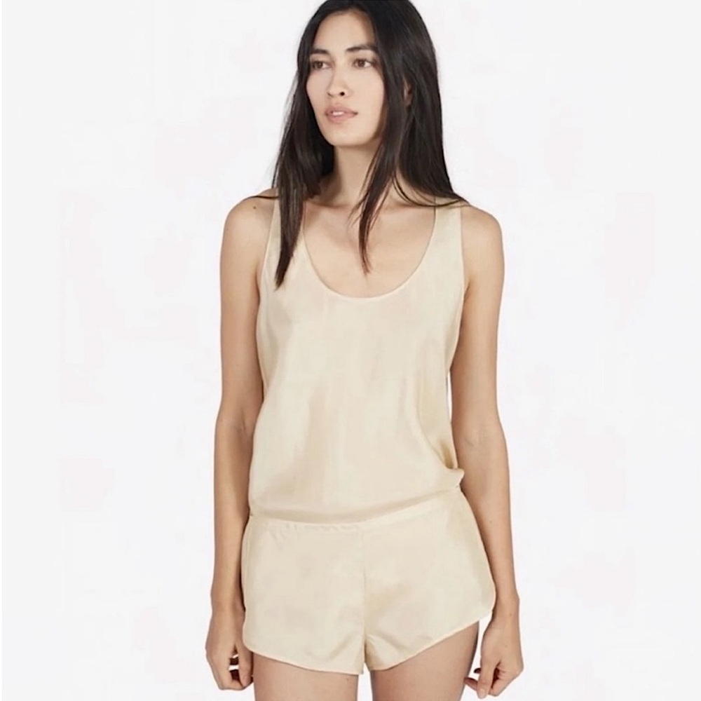 ✨NEW EVERLANE THE SILK SLEEP SET IN IVORY XS